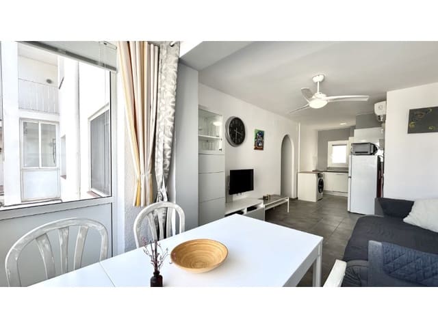 2 makuuhuone Huoneisto myytävänä paikassa Empuriabrava, Castelló d'Empúries - 205 000 € (Ref: 9714745)