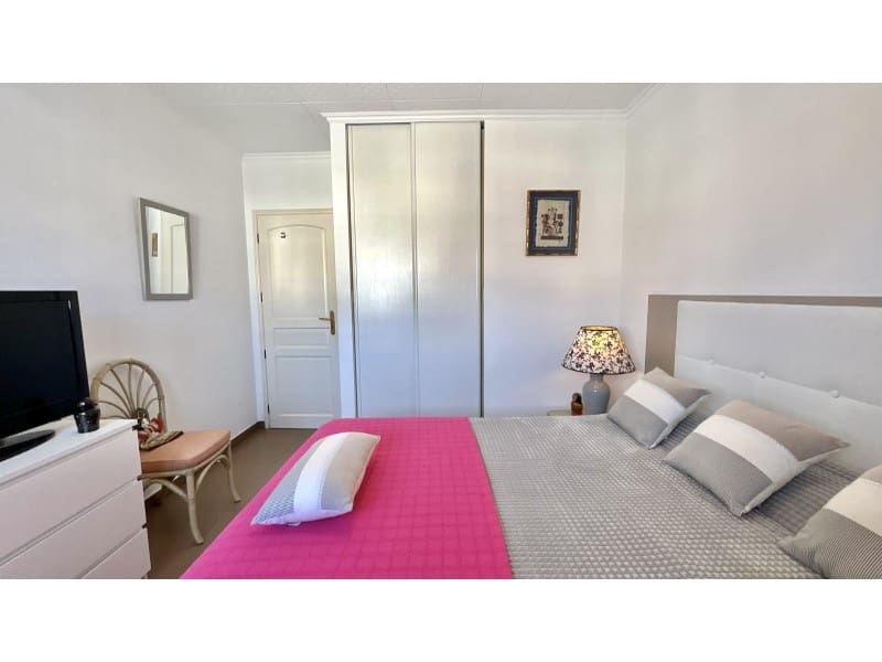 3 Zimmer Villa zu verkaufen in Empuriabrava mit Garage - 620.000 € (Ref: 9714746)