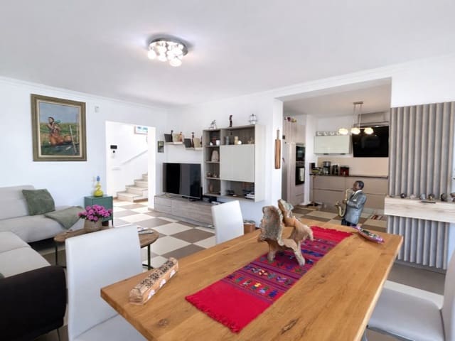 3 Zimmer Villa zu verkaufen in Empuriabrava, Castelló d'Empúries mit Garage - 620.000 € (Ref: 9714746)