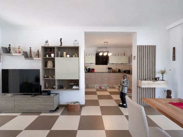 3 Zimmer Villa zu verkaufen in Empuriabrava, Castelló d'Empúries mit Garage - 620.000 € (Ref: 9714746)