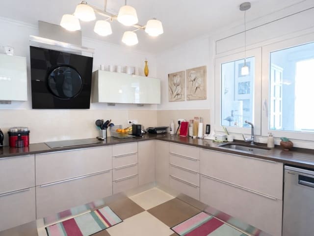 3 Zimmer Villa zu verkaufen in Empuriabrava, Castelló d'Empúries mit Garage - 620.000 € (Ref: 9714746)