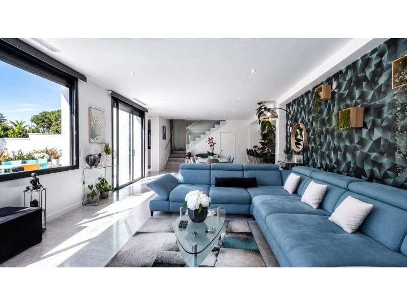 3 chambre Villa/Maison à vendre à Empuriabrava avec garage - 698 000 € (Ref: 9788261)