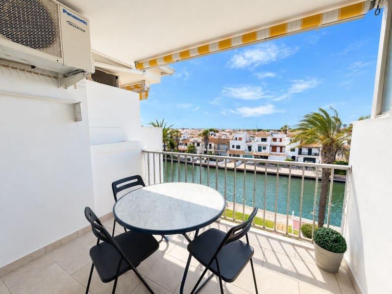 Studio til salgs i Empuriabrava med garasje - € 125 000 (Ref: 9796934)