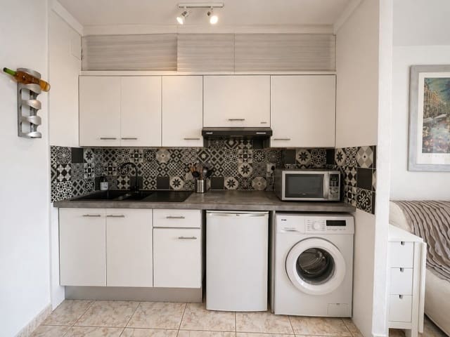 Studio til salgs i Empuriabrava, Castelló d'Empúries med garasje - € 125 000 (Ref: 9796934)