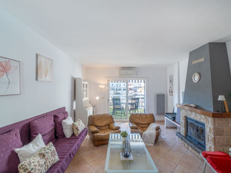 4 soveværelse Villa til salg i Empuriabrava - € 455.000 (Ref: 9820269)