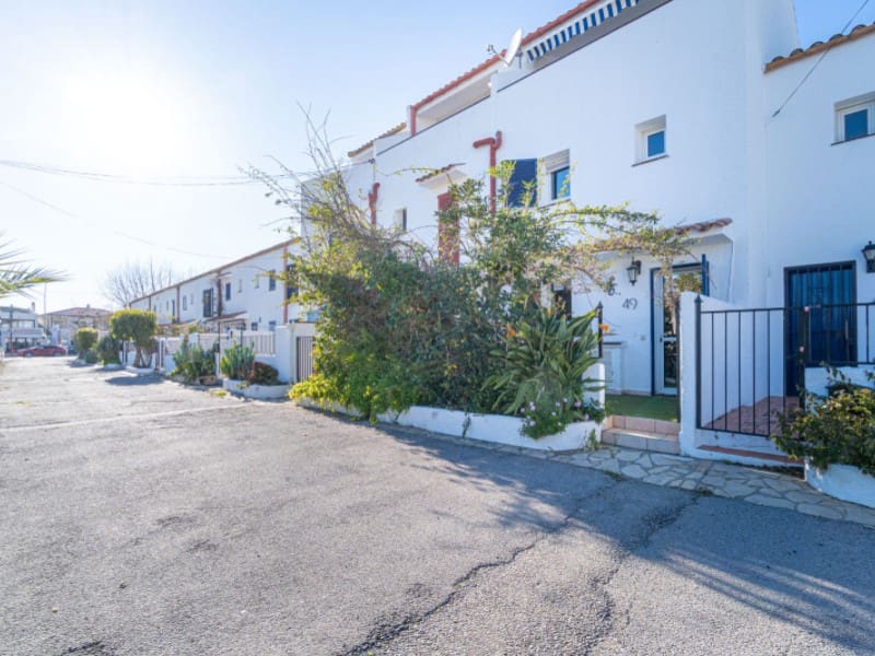 4 soveværelse Villa til salg i Empuriabrava - € 455.000 (Ref: 9820269)