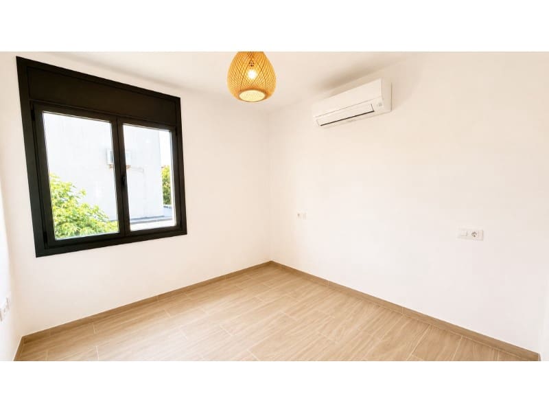 3 Zimmer Apartment zu verkaufen in Empuriabrava mit Garage - 495.000 € (Ref: 9851002)