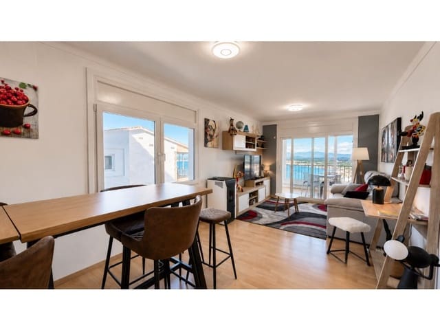 Piso de 2 habitaciones en Roses en venta con garaje - 375.000 € (Ref: 9865002)