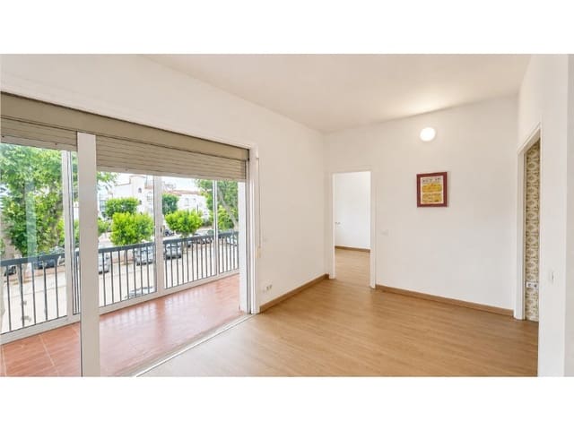 1 slaapkamer Flat te koop in Empuriabrava, Castelló d'Empúries - € 126.000 (Ref: 9904234)