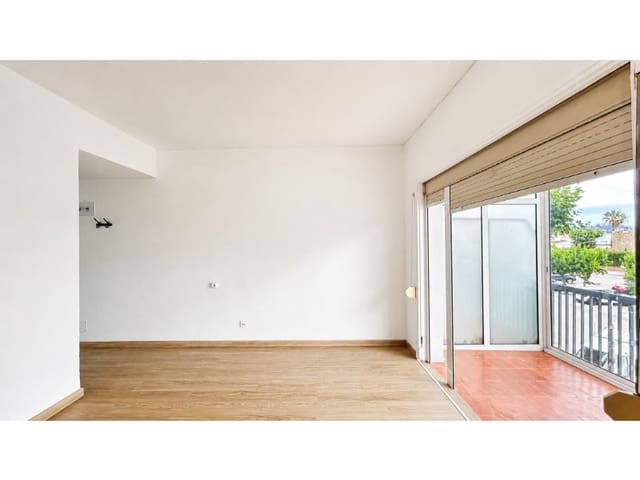 1 slaapkamer Flat te koop in Empuriabrava, Castelló d'Empúries - € 126.000 (Ref: 9904234)