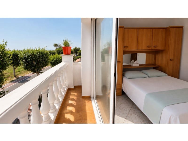 3 bedroom Townhouse for sale in Empuriabrava - € 275,000 (Ref: 9936050)