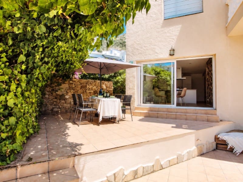 3 soveværelse Villa til salg i Roses med swimmingpool garage - € 450.000 (Ref: 9945363)