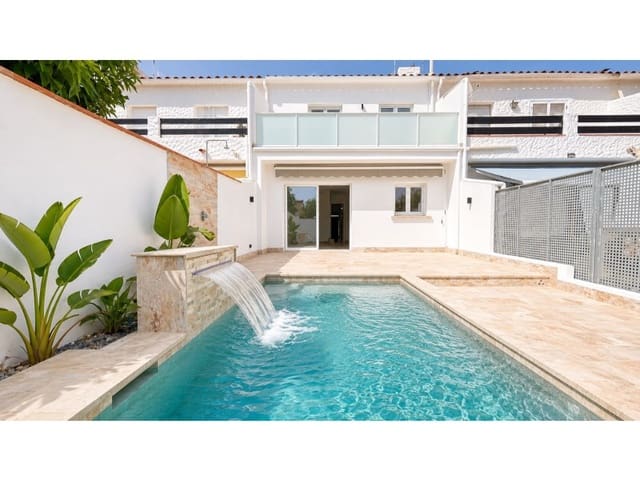 3 soveværelse Semi-Rækkehus til salg i Empuriabrava, Castelló d'Empúries med garage - € 485.000 (Ref: 9964958)