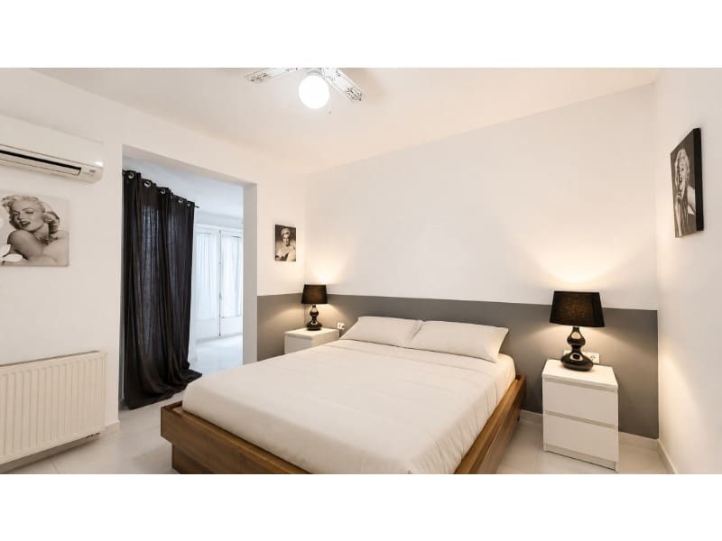 3 Zimmer Villa zu verkaufen in Empuriabrava mit Garage - 570.000 € (Ref: 9982977)