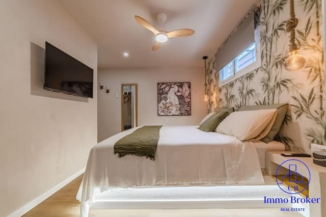 5 soveværelse Villa til salg i Chayofa, Arona med swimmingpool garage - € 1.522.500 (Ref: 10127704)