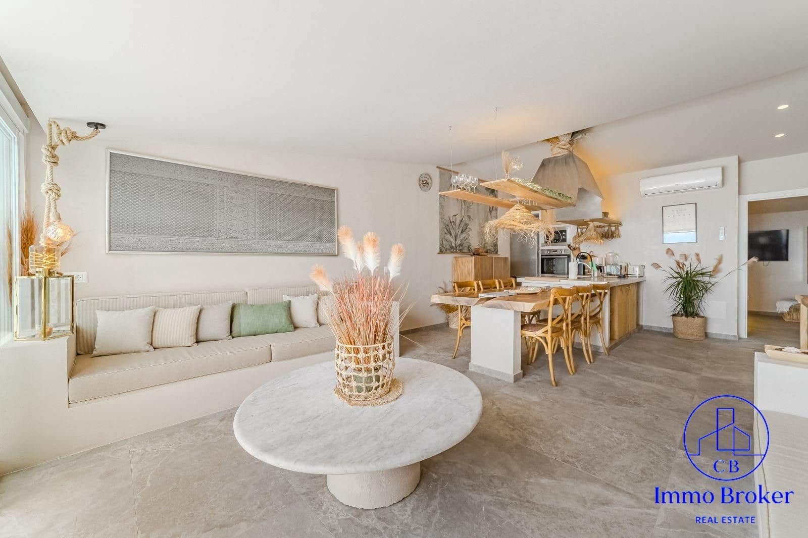 5 soveværelse Villa til salg i Chayofa med swimmingpool garage - € 1.522.500 (Ref: 10127704)
