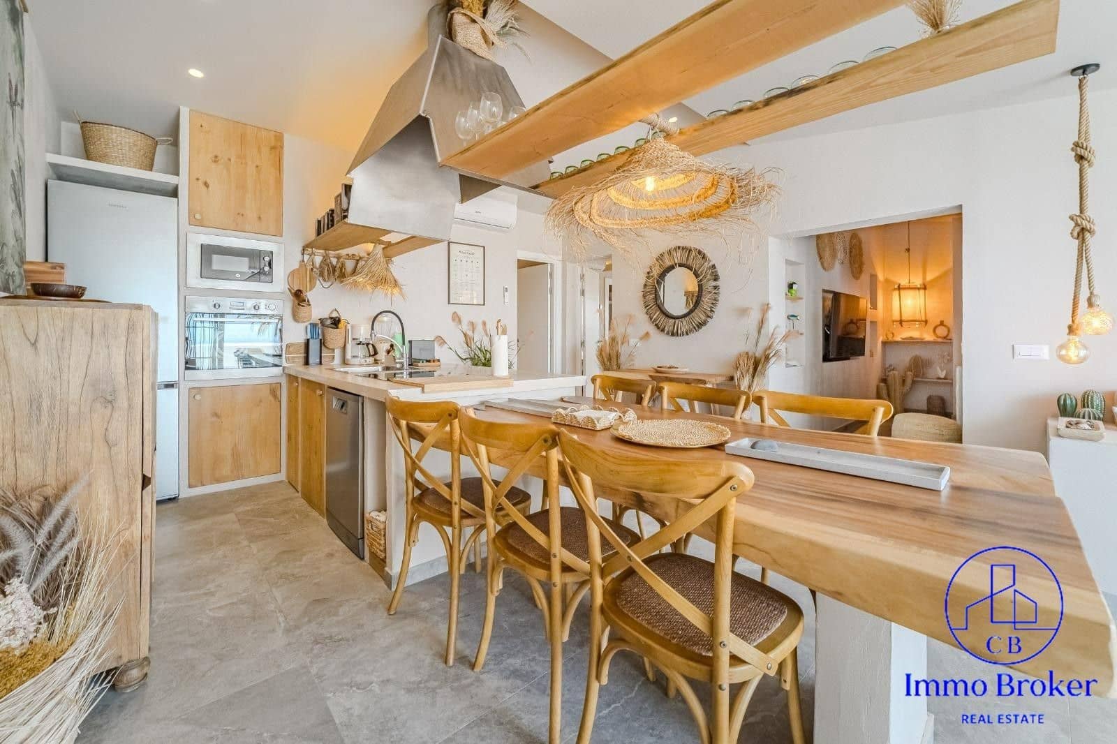 5 soveværelse Villa til salg i Chayofa med swimmingpool garage - € 1.522.500 (Ref: 10127704)