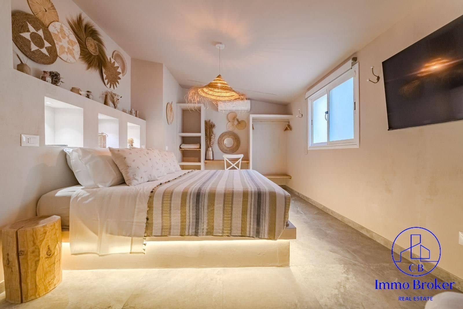 5 soveværelse Villa til salg i Chayofa med swimmingpool garage - € 1.522.500 (Ref: 10127704)