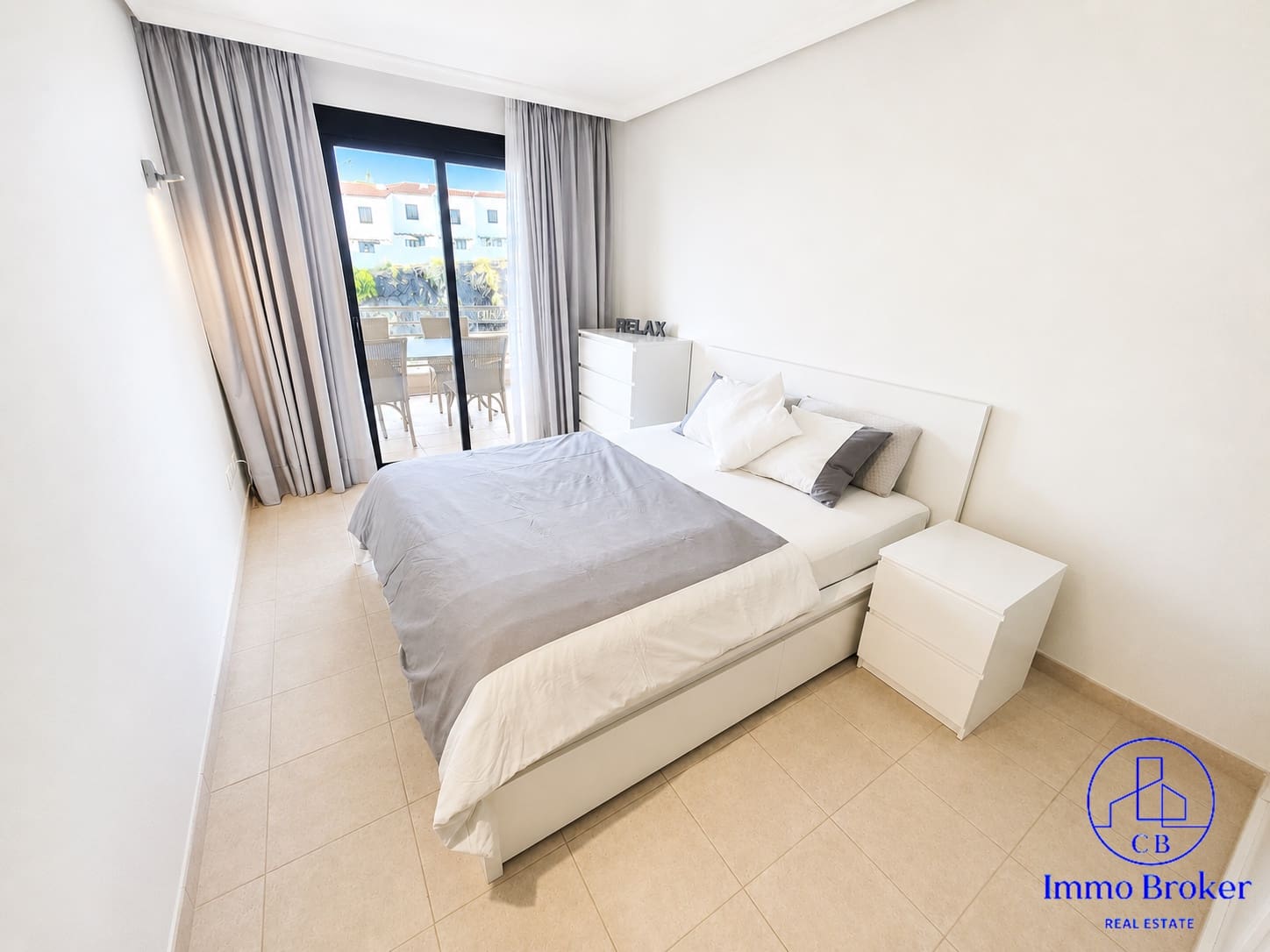 2 sypialnia Penthouse na sprzedaż w Puerto Santiago z basenem garażem - 670 000 € (Ref: 10148298)