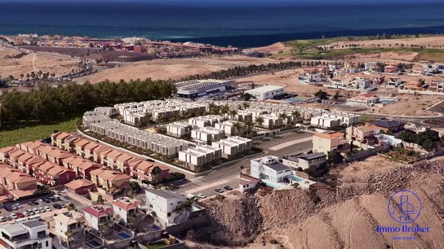 3 chambre Villa/Maison Semi-Mitoyenne à vendre à San Bartolome de Tirajana avec piscine garage - 925 000 € (Ref: 9471836)