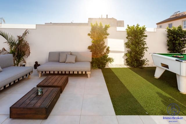 3 soveværelse Villa til salg i Pilar de la Horadada med swimmingpool garage - € 410.000 (Ref: 9471844)