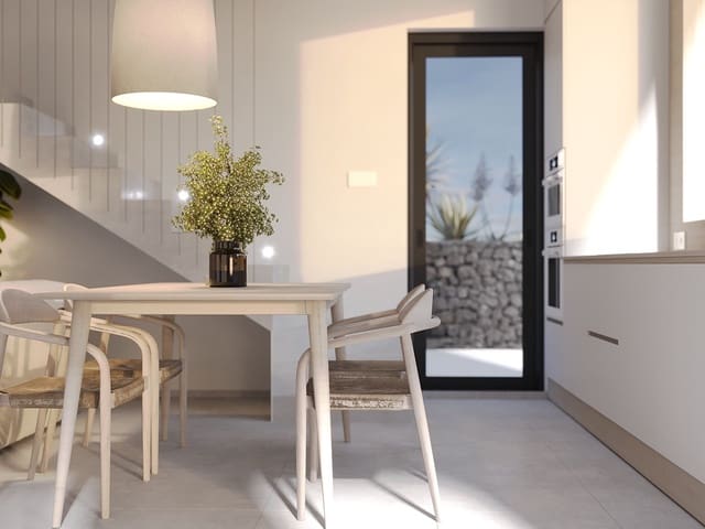 2 soverom Villa til salgs i Corralejo, La Oliva med svømmebasseng garasje - € 716 900 (Ref: 9471846)