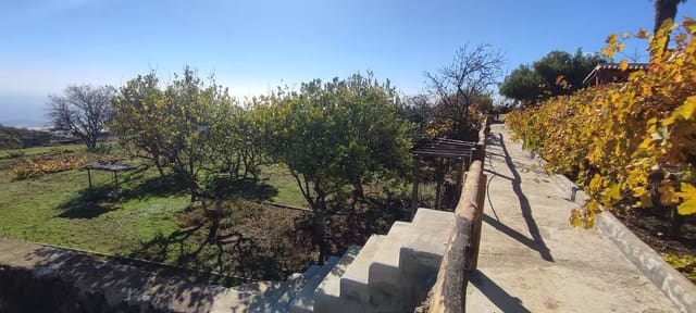 5 slaapkamer Finca/Landhuis te koop in Vilaflor met garage - € 890.000 (Ref: 9471847)