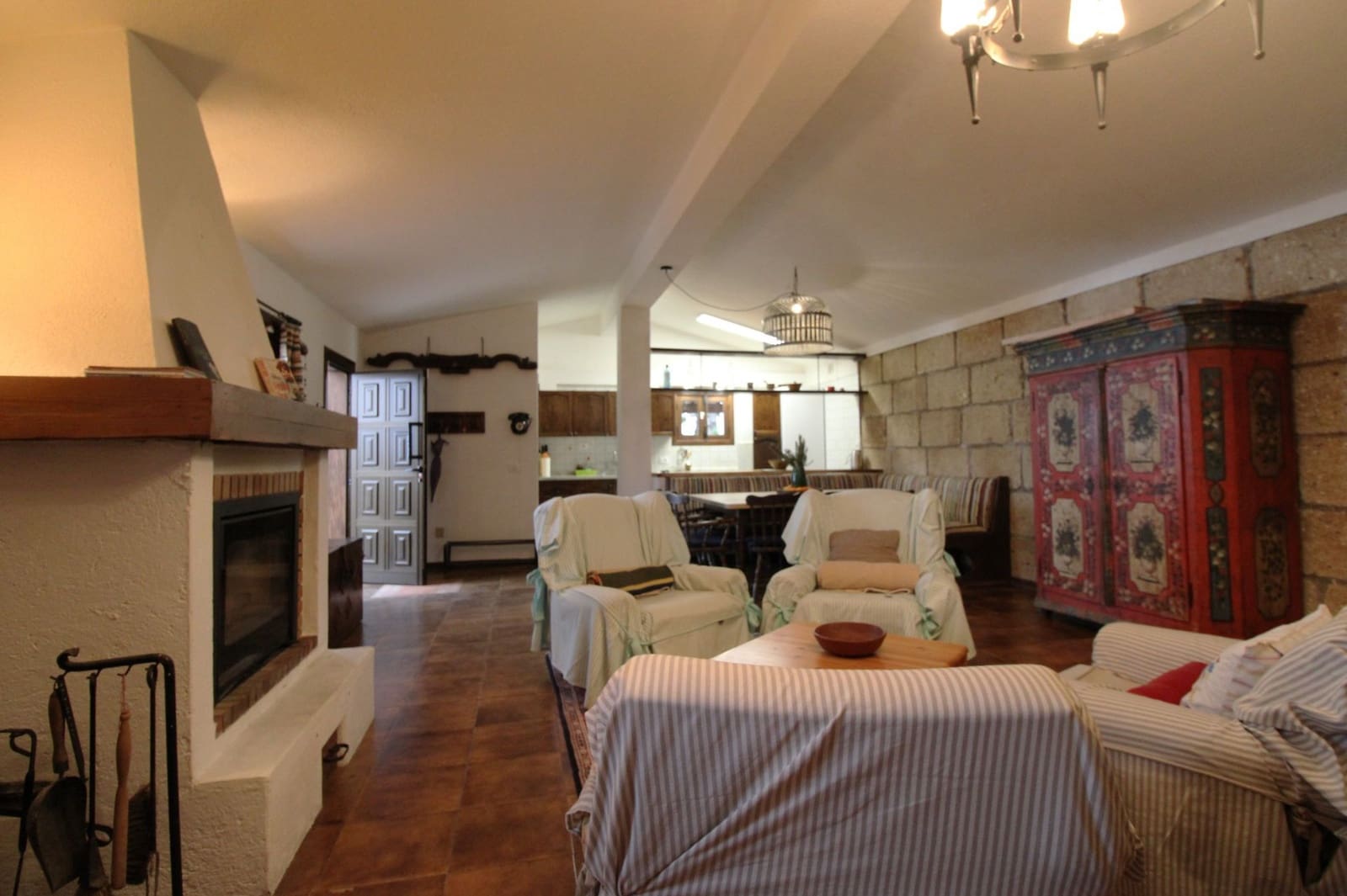 5 bedroom Finca/Country House for sale in Vilaflor with garage - € 890,000 (Ref: 9471847)