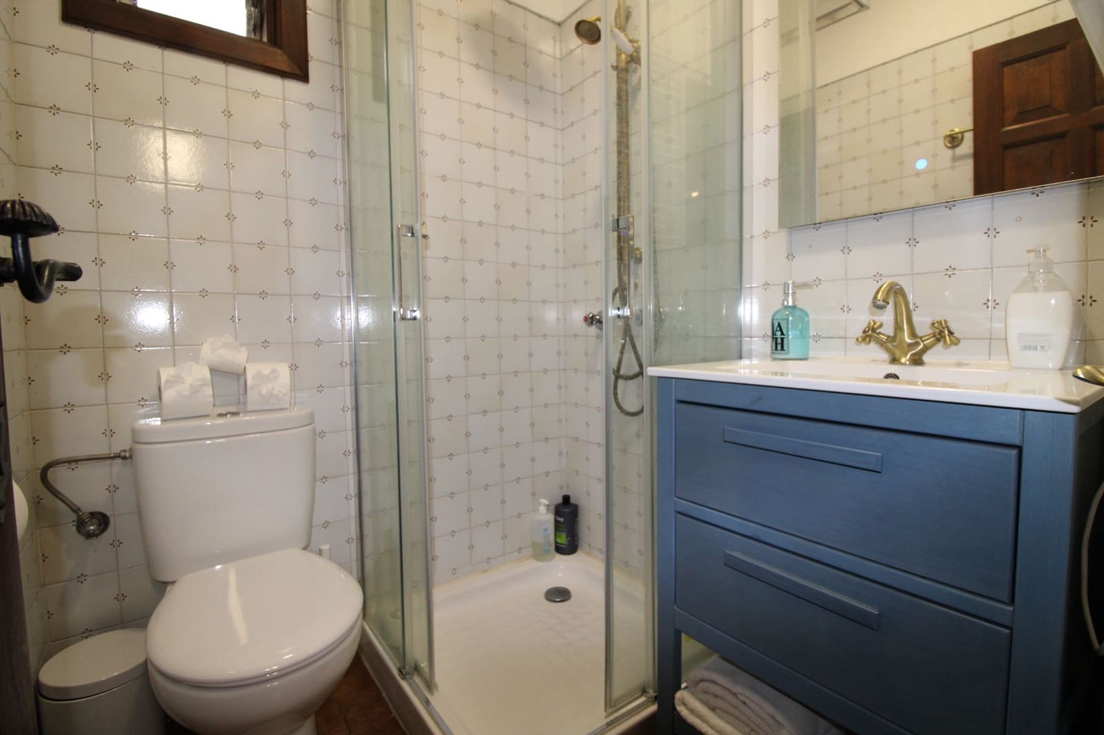 5 bedroom Finca/Country House for sale in Vilaflor with garage - € 890,000 (Ref: 9471847)