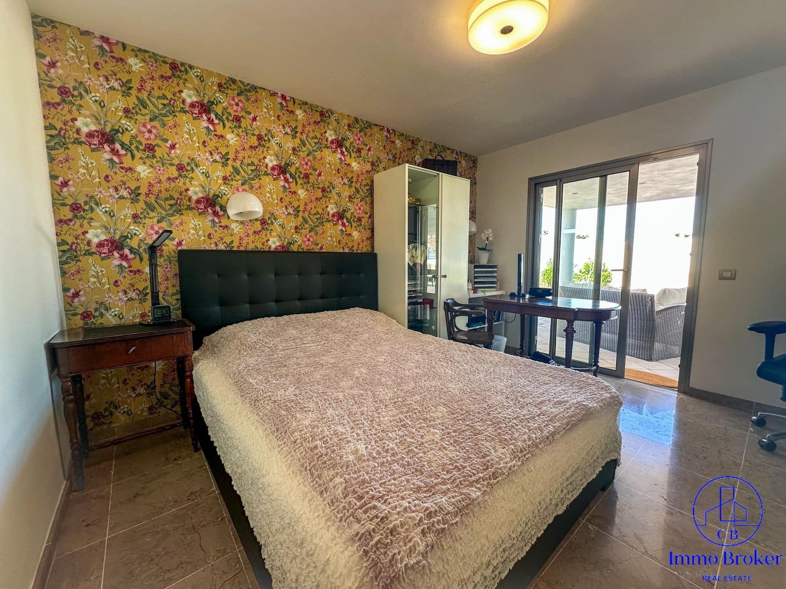 4 bedroom Villa for sale in Arona with pool garage - € 1,349,000 (Ref: 9471848)