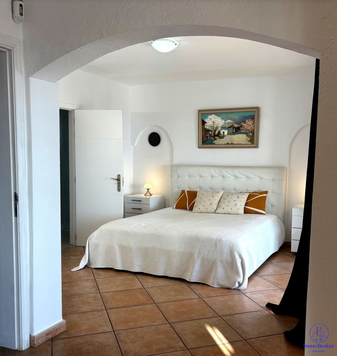 5 bedroom Finca/Country House for sale in Playa San Juan with garage - € 977,000 (Ref: 9471852)