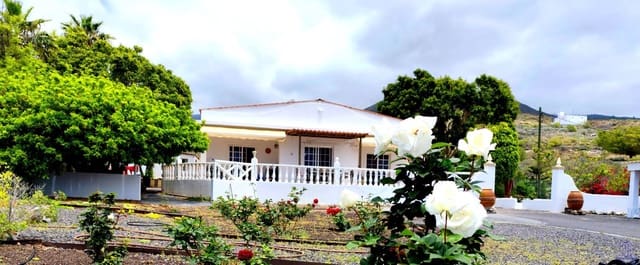 5 soveværelse Finca/Landehus til salg i Playa San Juan, Guía de Isora med garage - € 977.000 (Ref: 9471852)