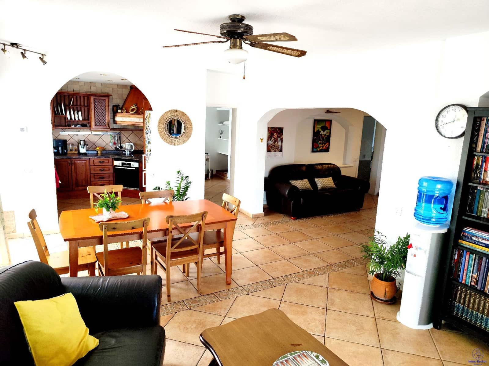 5 bedroom Finca/Country House for sale in Playa San Juan with garage - € 977,000 (Ref: 9471852)