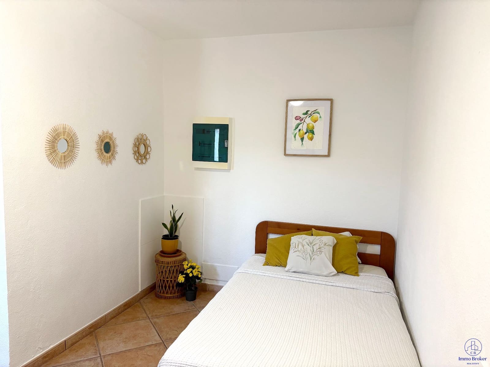 5 bedroom Finca/Country House for sale in Playa San Juan with garage - € 977,000 (Ref: 9471852)