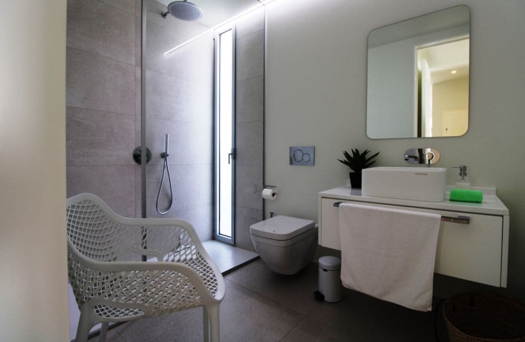 3 makuuhuone Huvila myytävänä paikassa Adeje mukana 
autotalli - 1 490 000 € (Ref: 9471865)