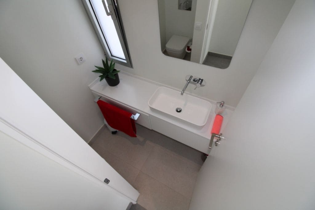 3 makuuhuone Huvila myytävänä paikassa Adeje mukana 
autotalli - 1 490 000 € (Ref: 9471865)