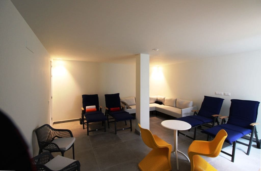 3 makuuhuone Huvila myytävänä paikassa Adeje mukana 
autotalli - 1 490 000 € (Ref: 9471865)