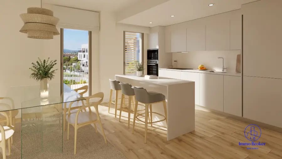 Apartamento de 3 habitaciones en Calvià en venta con piscina garaje - 755.000 € (Ref: 9471866)