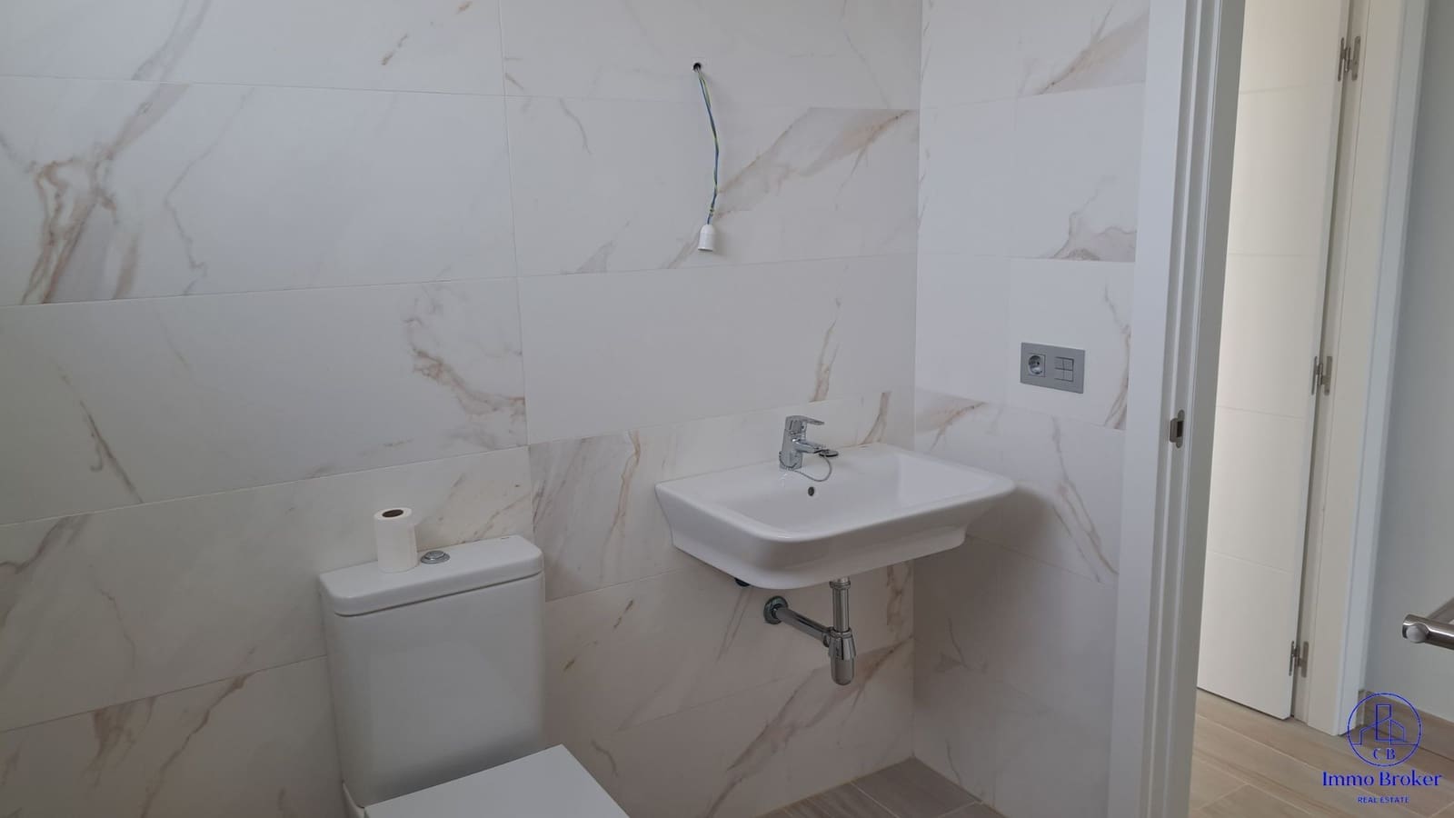 2 chambre Penthouse à vendre à Los Abrigos avec piscine garage - 500 000 € (Ref: 9526165)