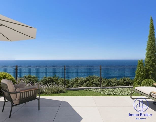 Chalet de 3 habitaciones en Vélez-Málaga en venta con piscina garaje - 475.000 € (Ref: 9554604)