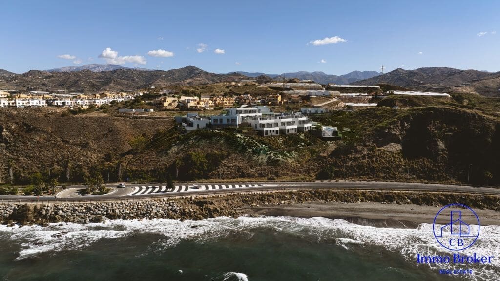 3 quarto Moradia para venda em Velez-Malaga com piscina garagem - 475 000 € (Ref: 9554604)