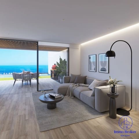 2 makuuhuone Asunto myytävänä paikassa Adeje mukana uima-altaan 
autotalli - 670 000 € (Ref: 9554606)