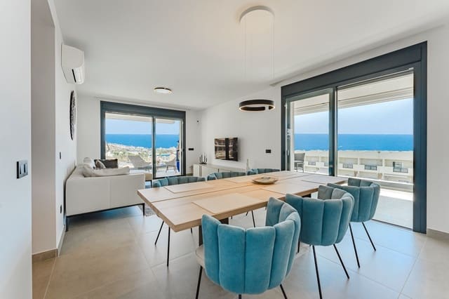 3 makuuhuone Kattohuoneisto myytävänä paikassa Costa Adeje, Adeje mukana uima-altaan 
autotalli - 1 295 000 € (Ref: 9564375)