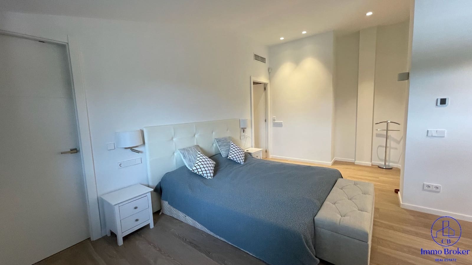 8 bedroom Villa for sale in Santa Cristina d'Aro with pool garage - € 2,800,000 (Ref: 9629668)