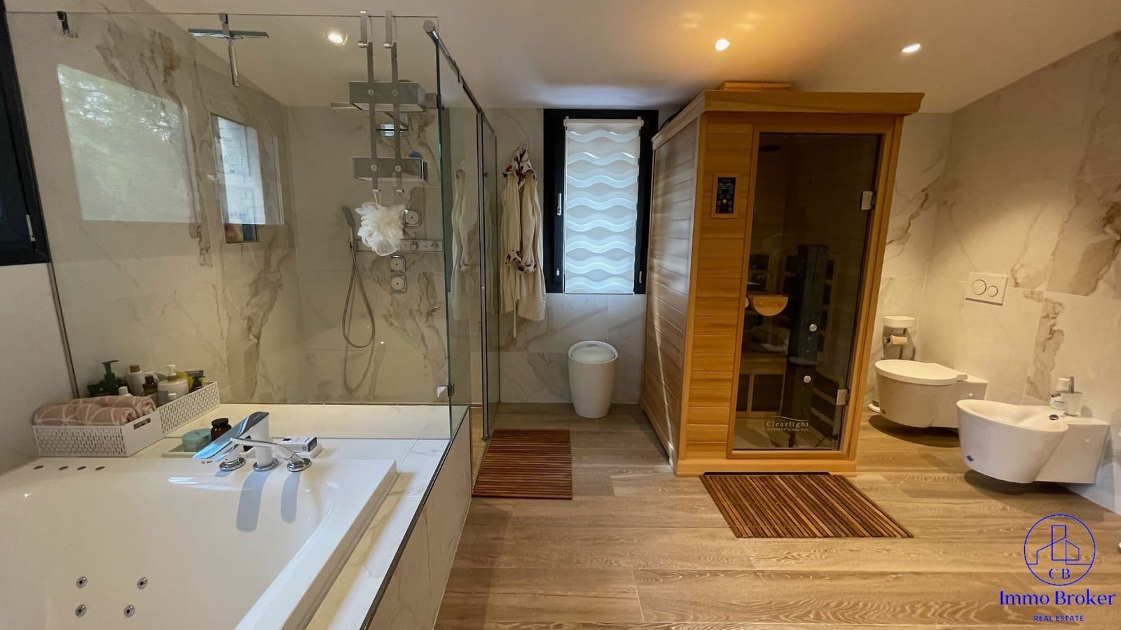 8 bedroom Villa for sale in Santa Cristina d'Aro with pool garage - € 2,800,000 (Ref: 9629668)