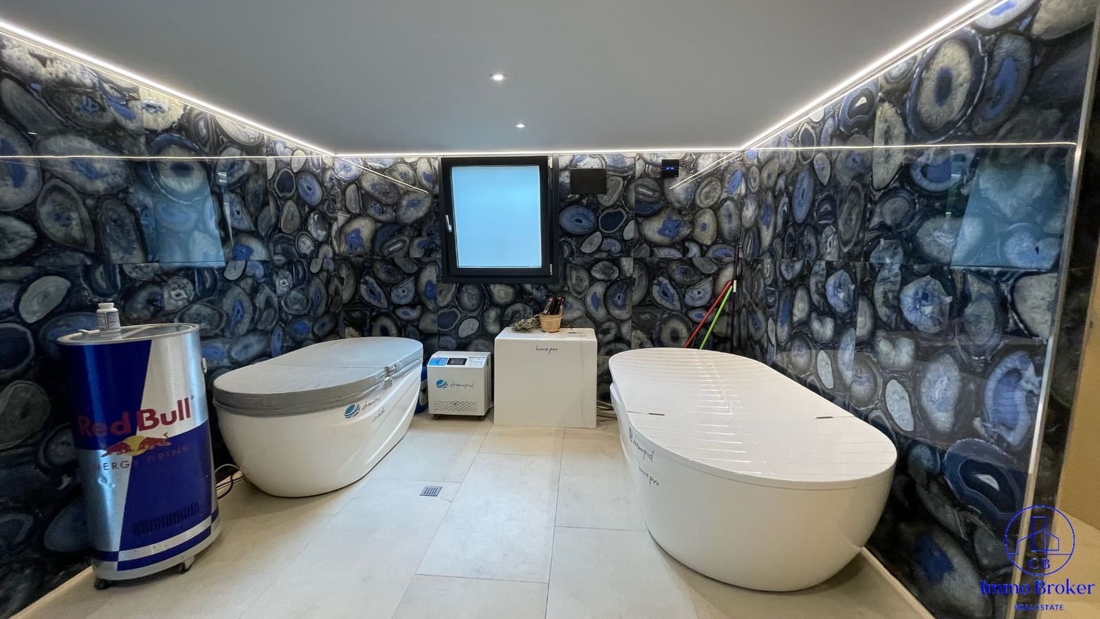 8 bedroom Villa for sale in Santa Cristina d'Aro with pool garage - € 2,800,000 (Ref: 9629668)