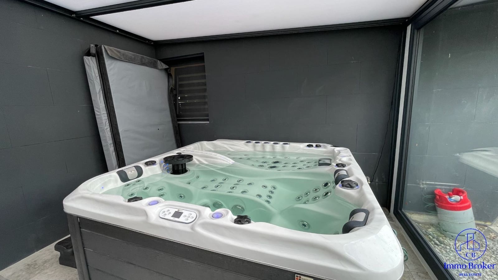 8 bedroom Villa for sale in Santa Cristina d'Aro with pool garage - € 2,800,000 (Ref: 9629668)