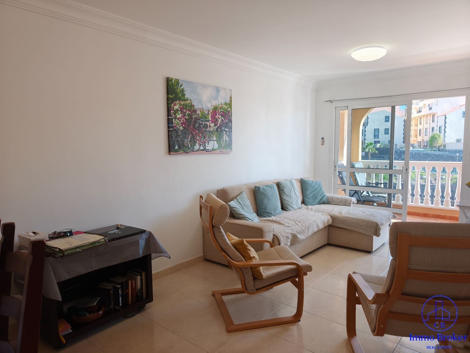 2 bedroom Flat for sale in Adeje with pool garage - € 340,000 (Ref: 9738016)