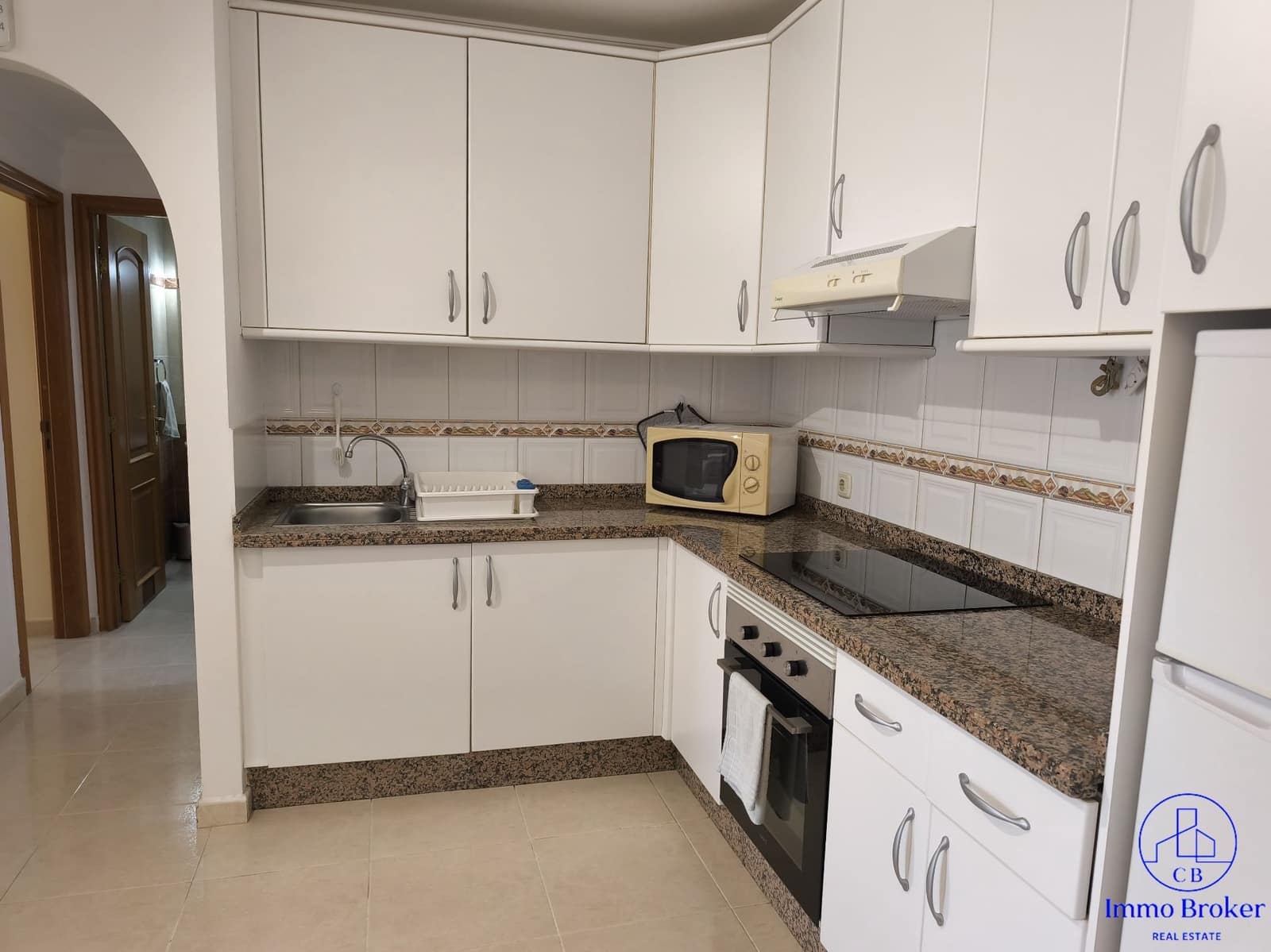 2 bedroom Flat for sale in Adeje with pool garage - € 340,000 (Ref: 9738016)