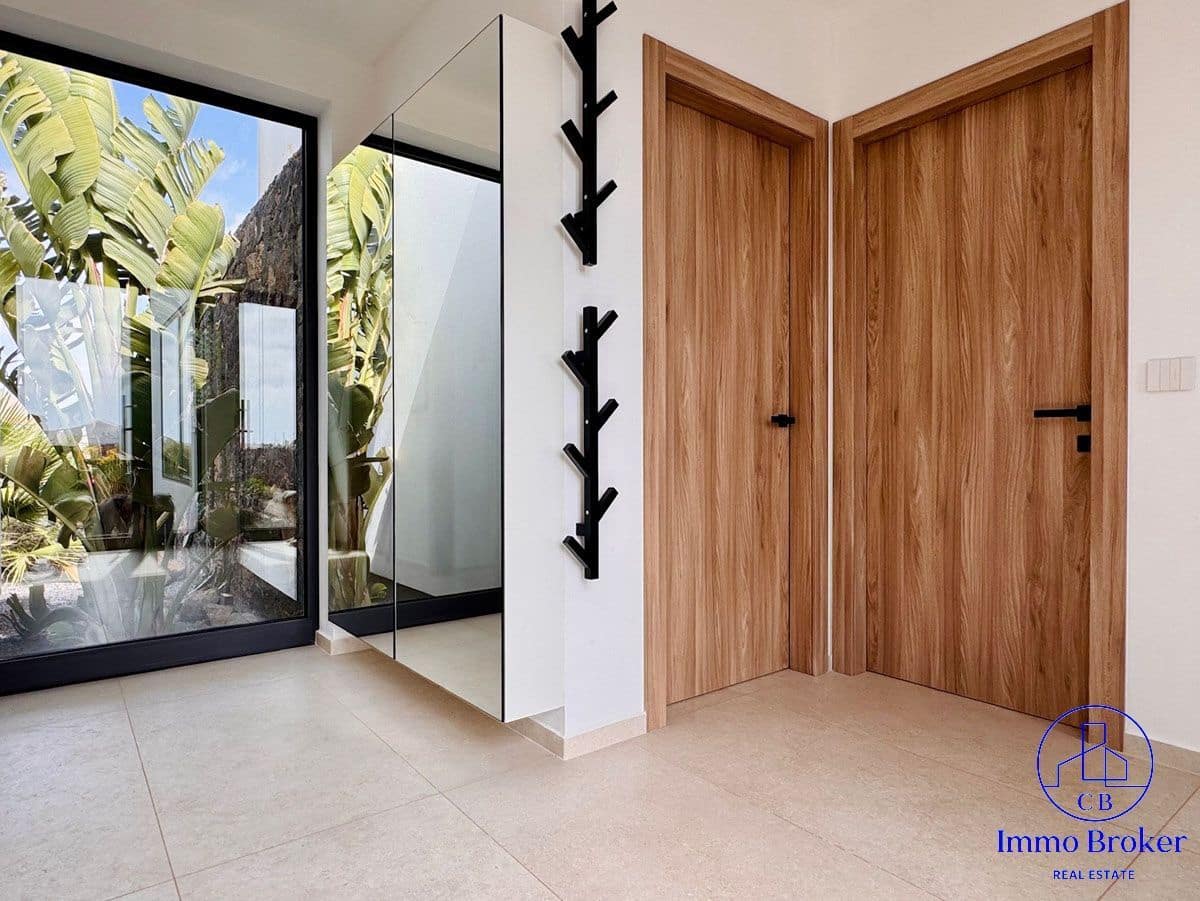 3 sovrum Villa till salu i La Oliva med garage - 635 000 € (Ref: 9755356)